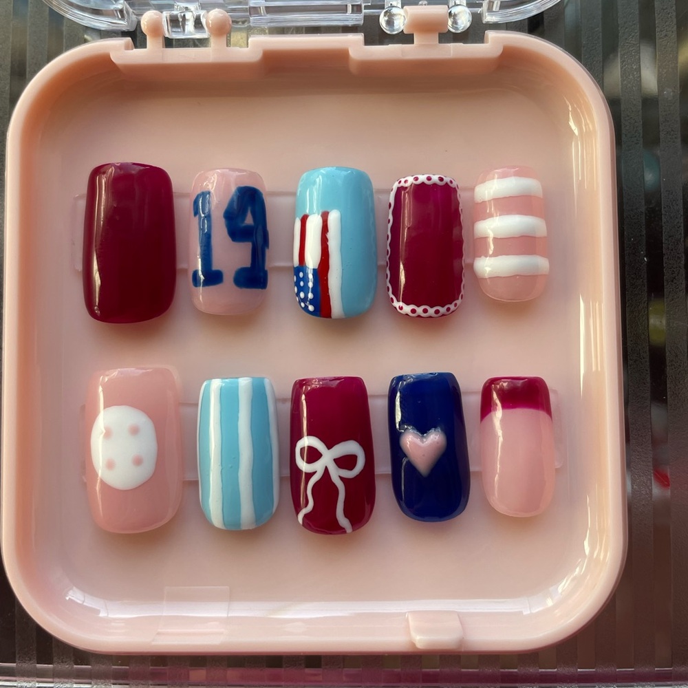 Brandy Melville Inspired Press-On Nail Set- Hand Painted